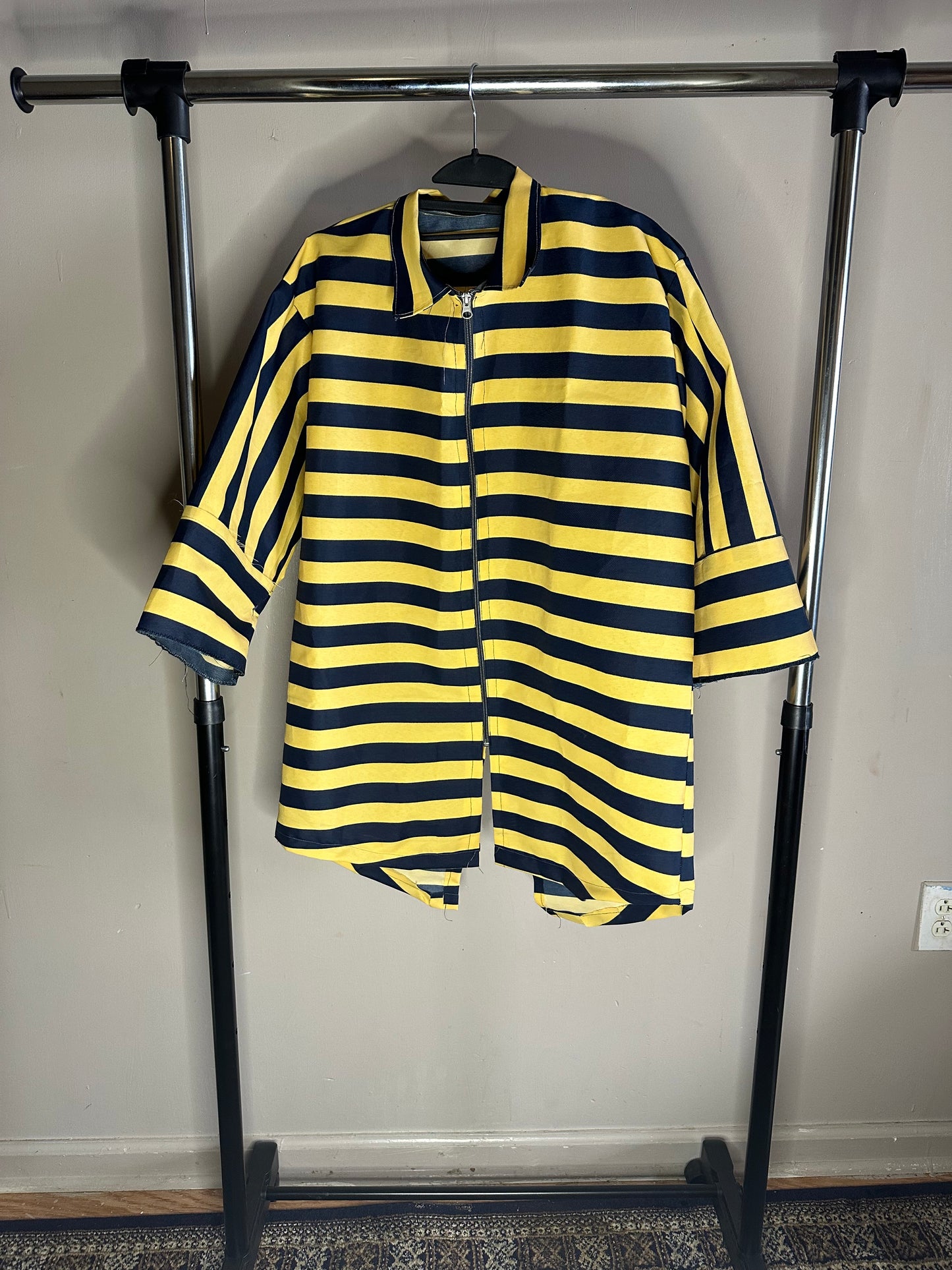 (A)XL BEE SHELL