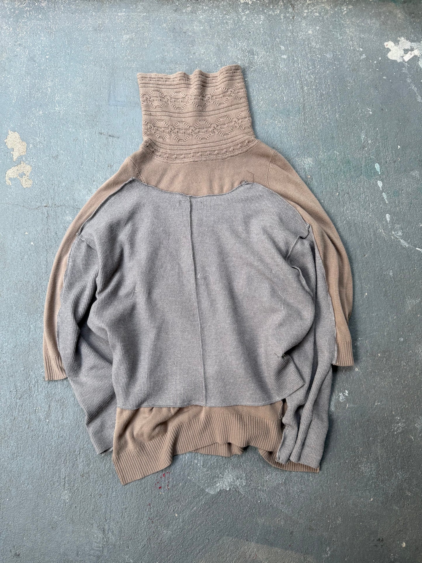 BREAKTHROUGH SWEATER