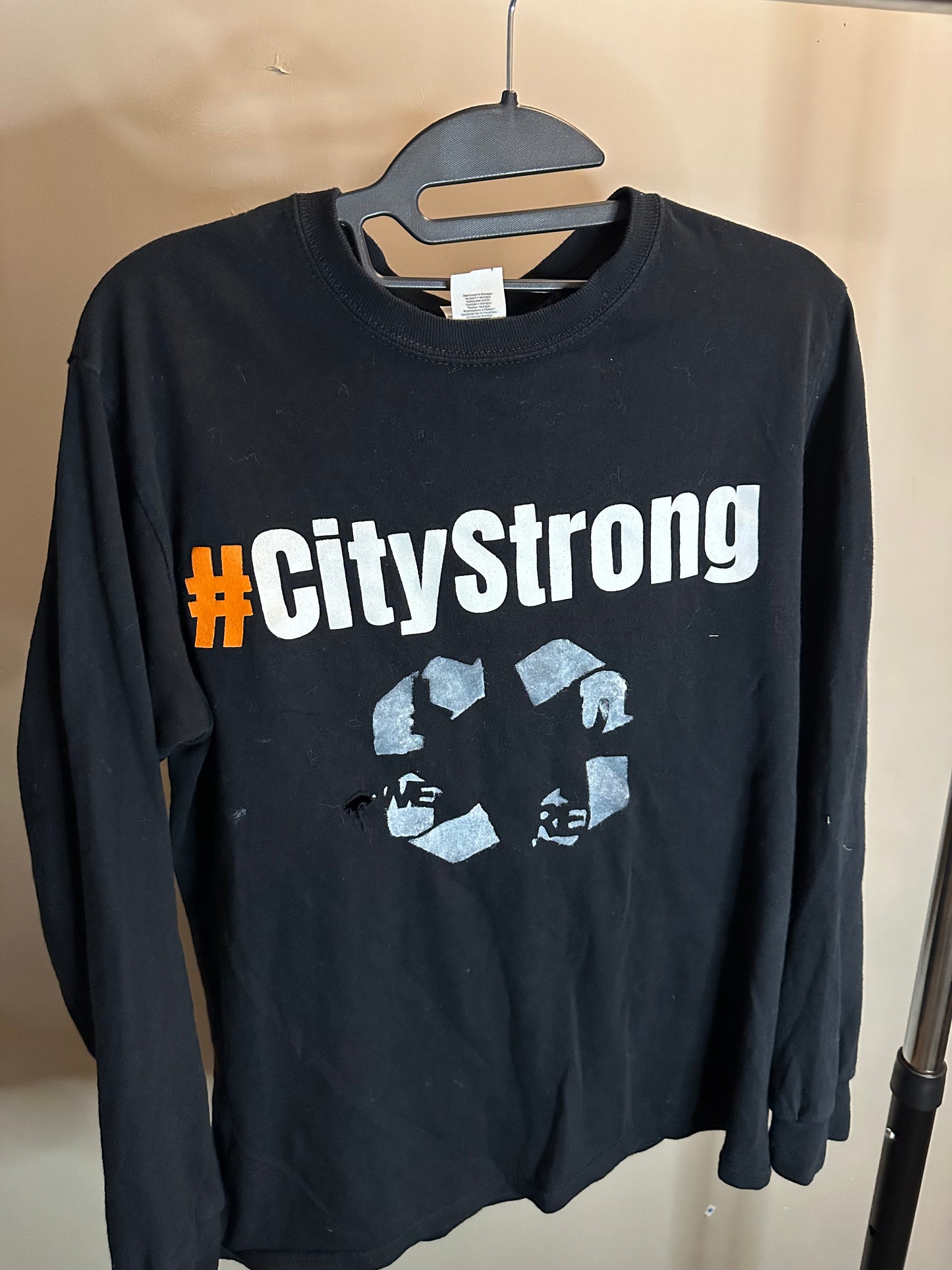 CITY STRONG I U RE WE tee